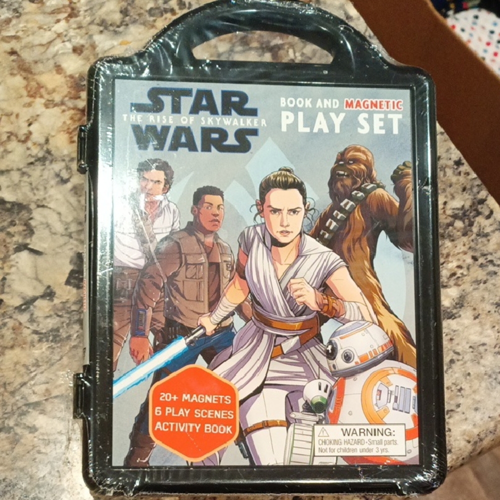 Star Wars Black and White Action Figures Playset